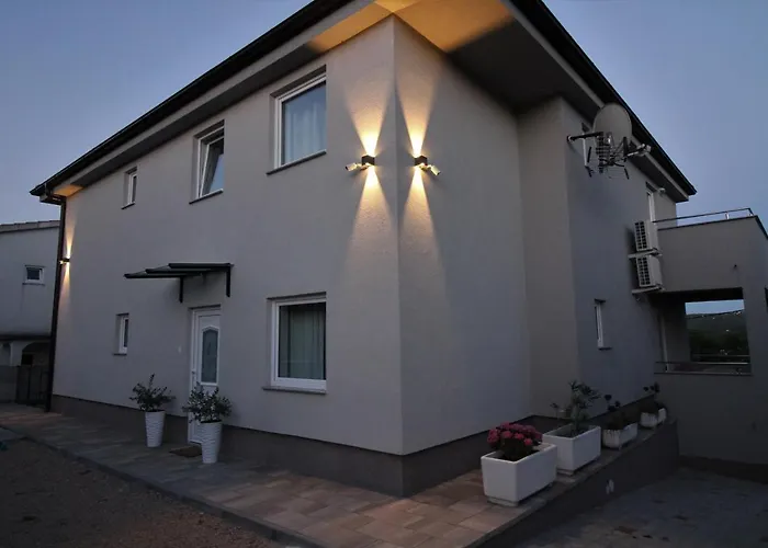 Apartments Klaudija