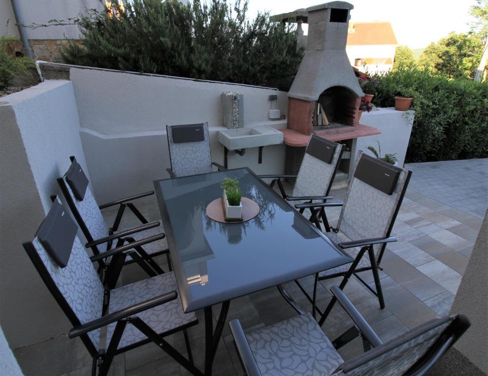 Klaudija Apartment *